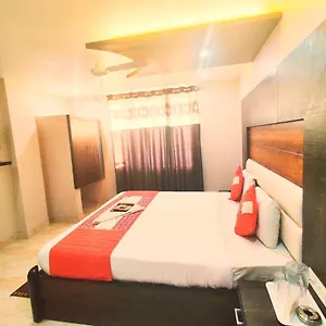 Hotel Amour By Rpi, New Delhi