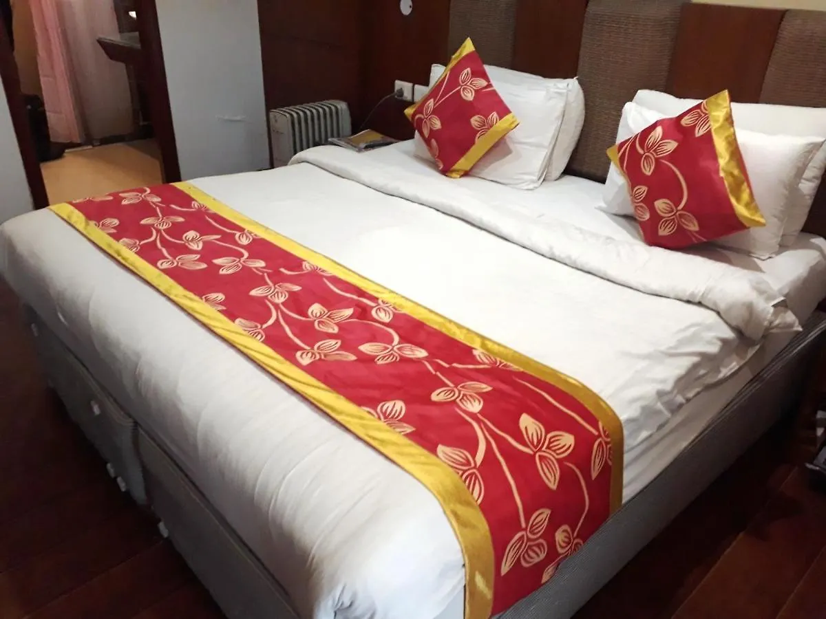 Airport Hotel Golden Bliss Near Delhi Airport New Delhi