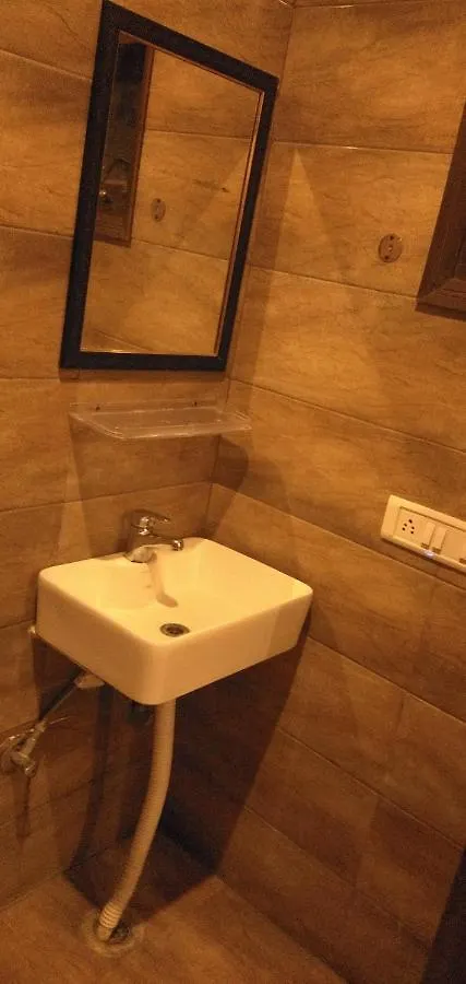Airport Hotel Golden Bliss Near Delhi Airport New Delhi India